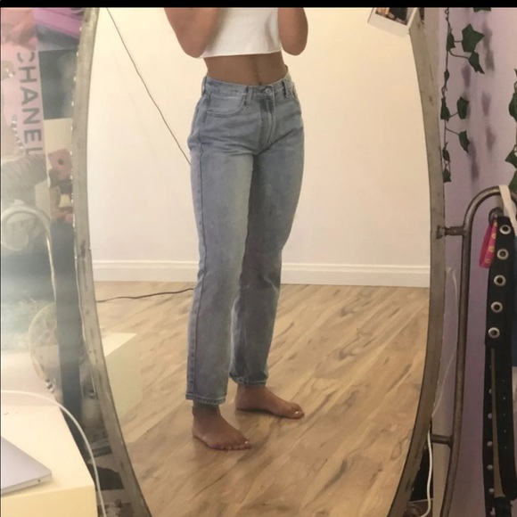 brandy melville jeans ! - Picture 3 of 6